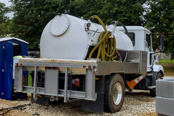 Best Porta potty delivery and setup  in Winthrop Harbor, IL